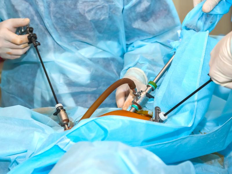 Procedimentos Urológicos Minimamente Invasivos